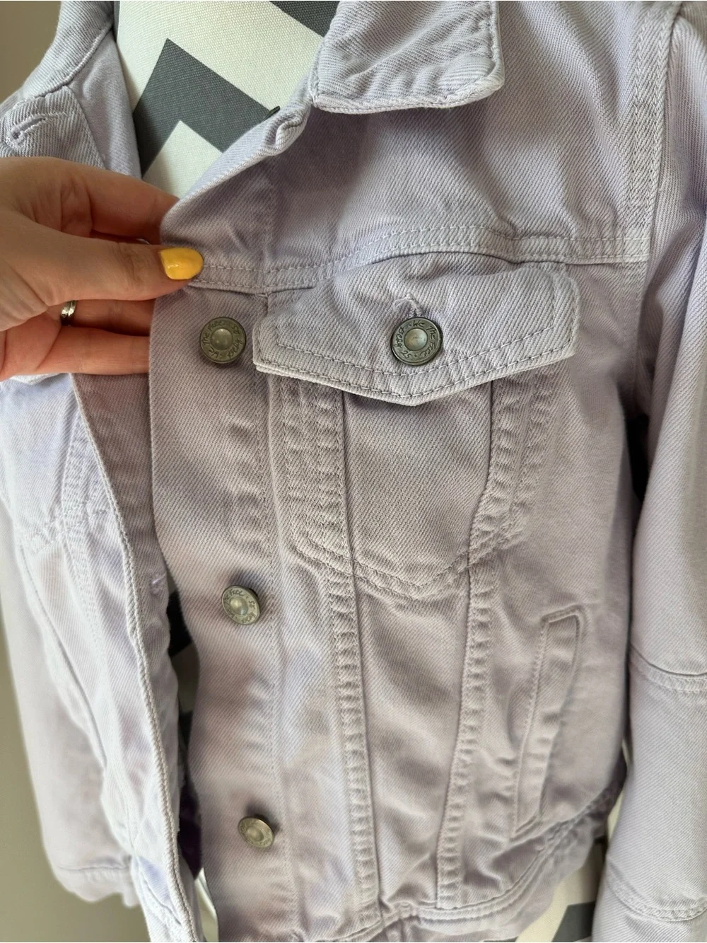 Free People We The Free Rumors Denim Jacket Lavender Lilac Purple Size Small GUC - Picture 7 of 10